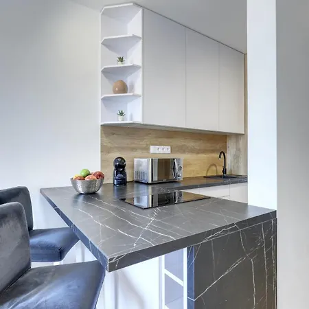 Star Cozy In A Modern Neighborhood Apartment Bratislava